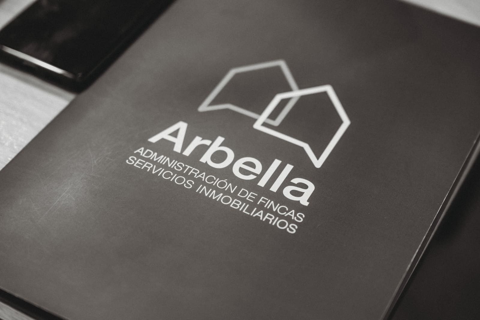 Arbella. Administración de fincas y servicios inmobiliarios